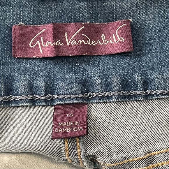 Gloria Vanderbilt High Rise Pull-On Blue Jeans Size 16 Light Wash Stretch Waist - Picture 3 of 7